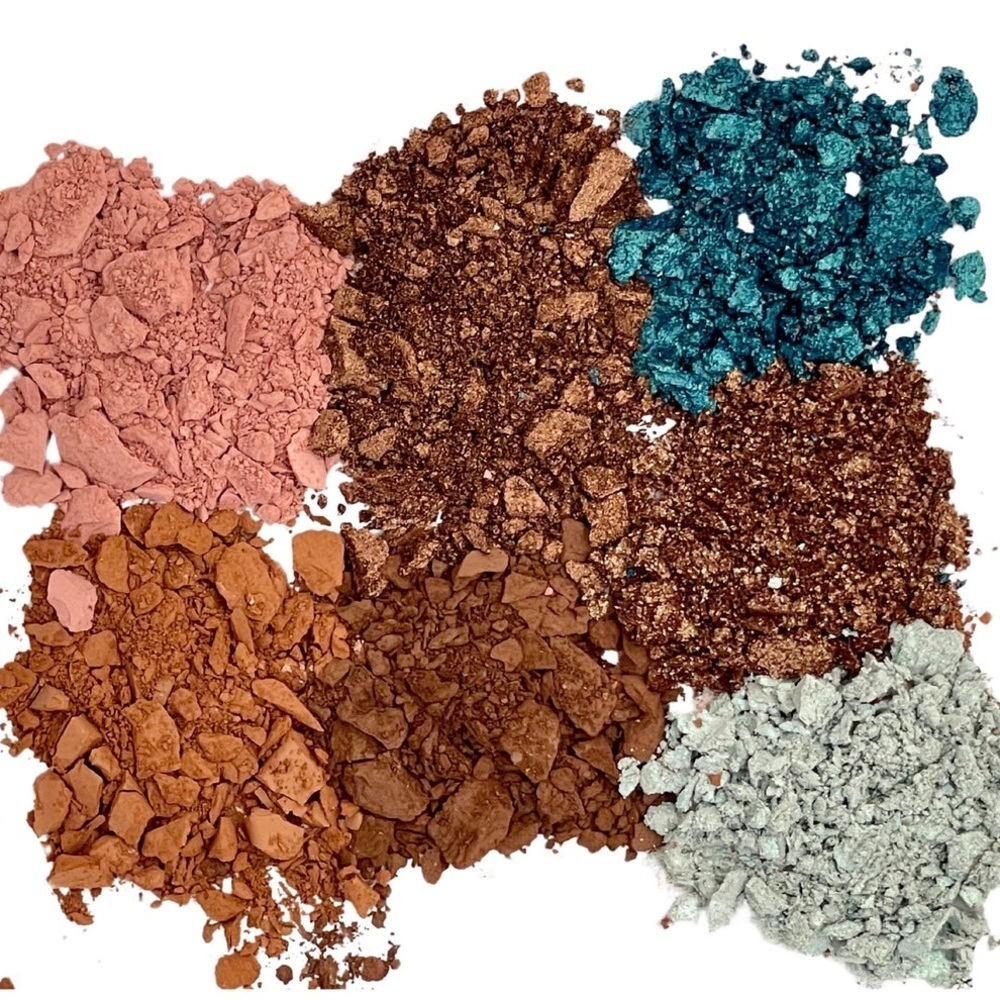 Reina Rebelde Wet Dry Eye Color Palette - Sirena - 7 eyeshadow Shades - Picture 3 of 7
